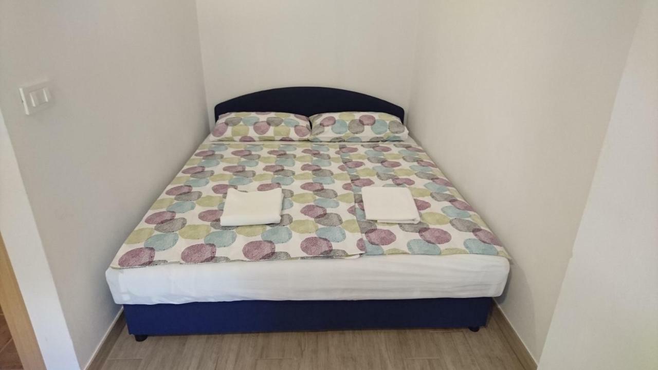 Grosek Apartment Pobegi