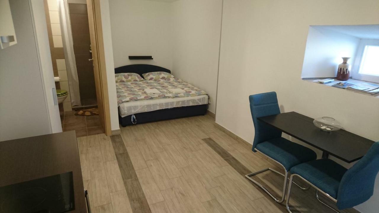 Grosek Apartment